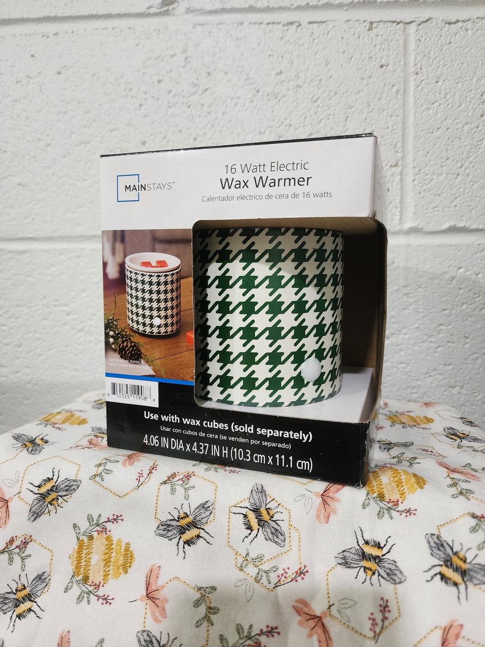 Mainstays Green and White Houndstooth Wax Warmer